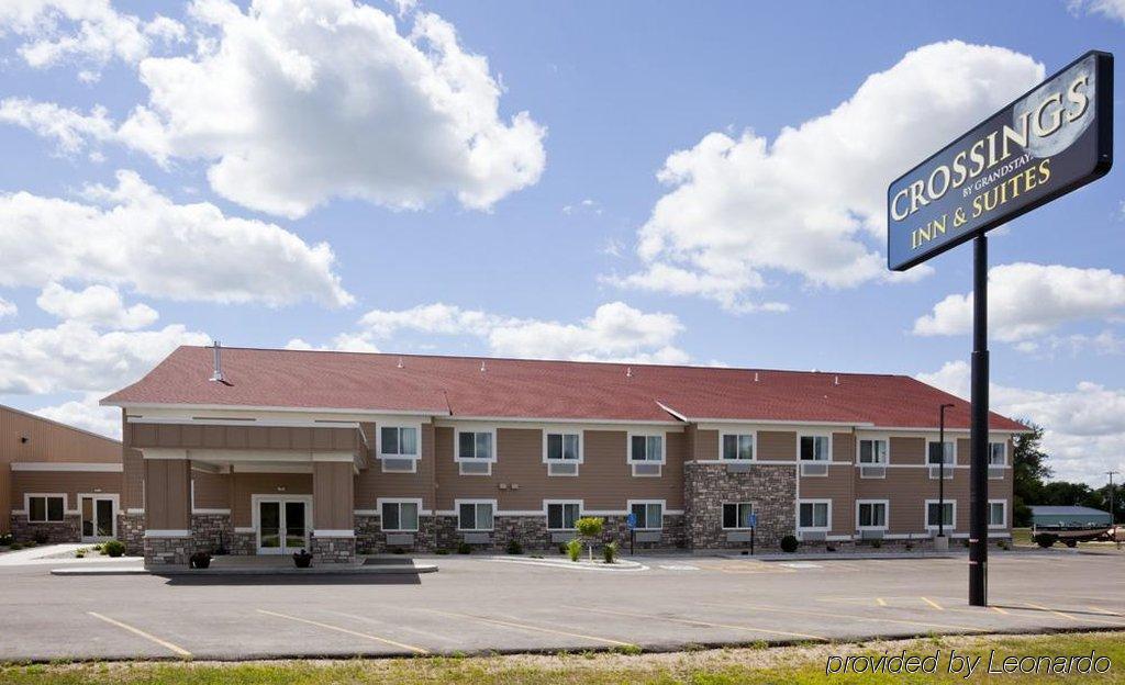 American Inn & Suites Parkers Prairie Kültér fotó
