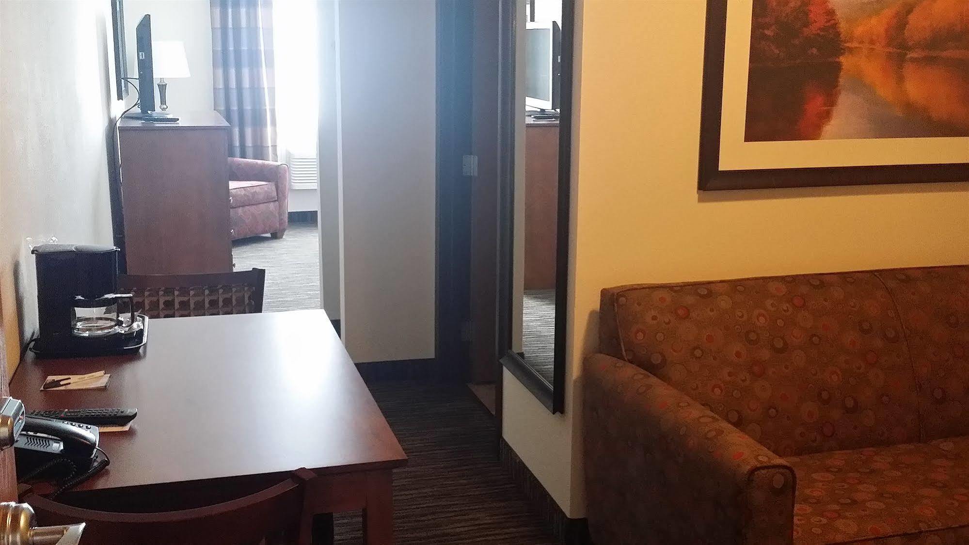 American Inn & Suites Parkers Prairie Kültér fotó